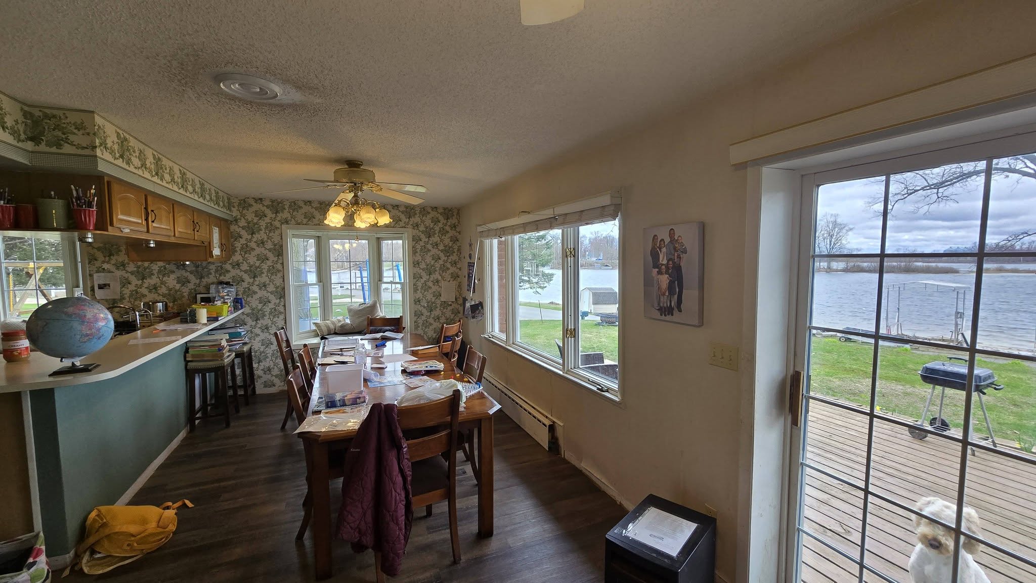Kitchen with outdoor deck